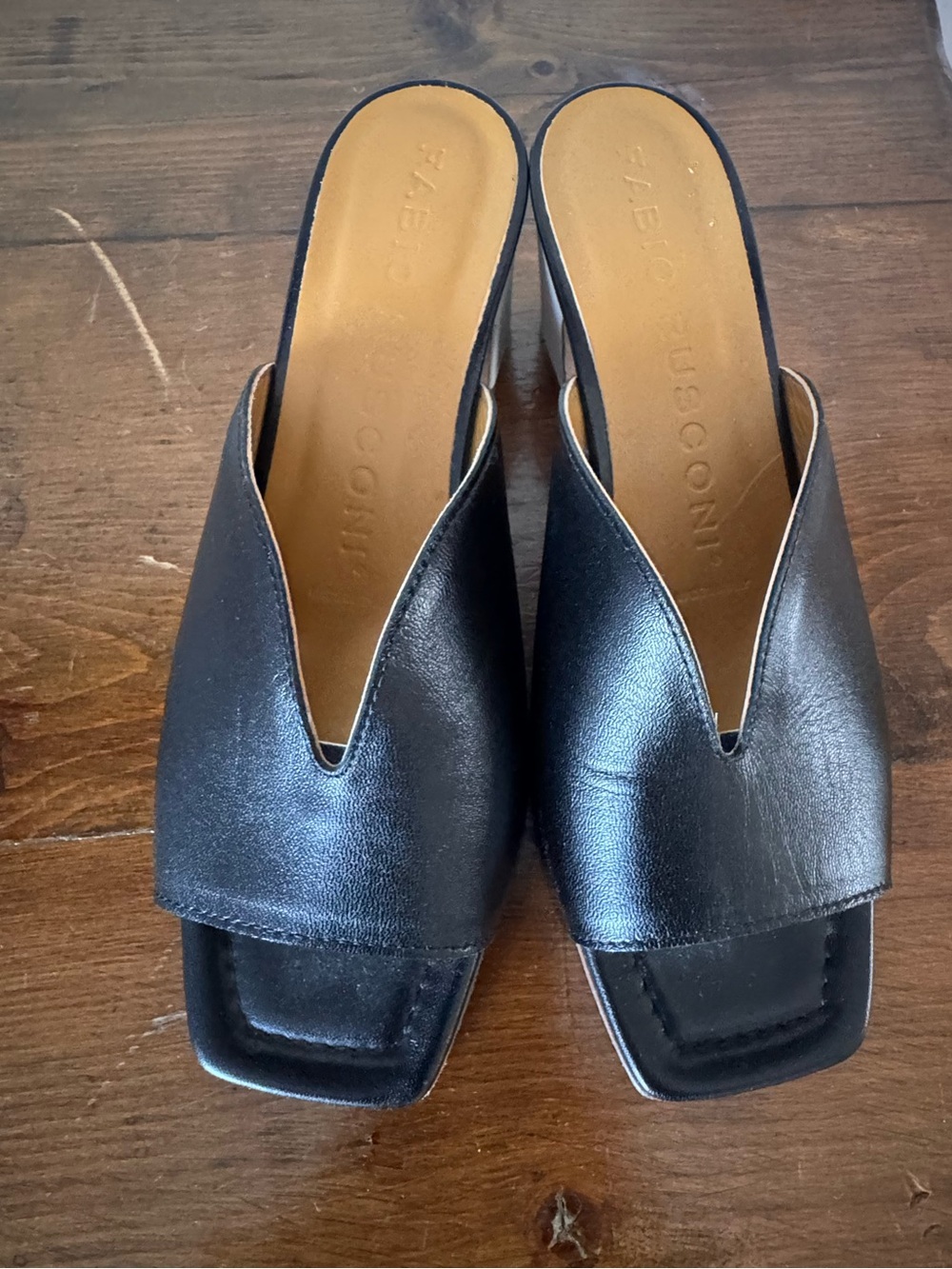 Women's Black Leather Slip-On Square-Toe Mules